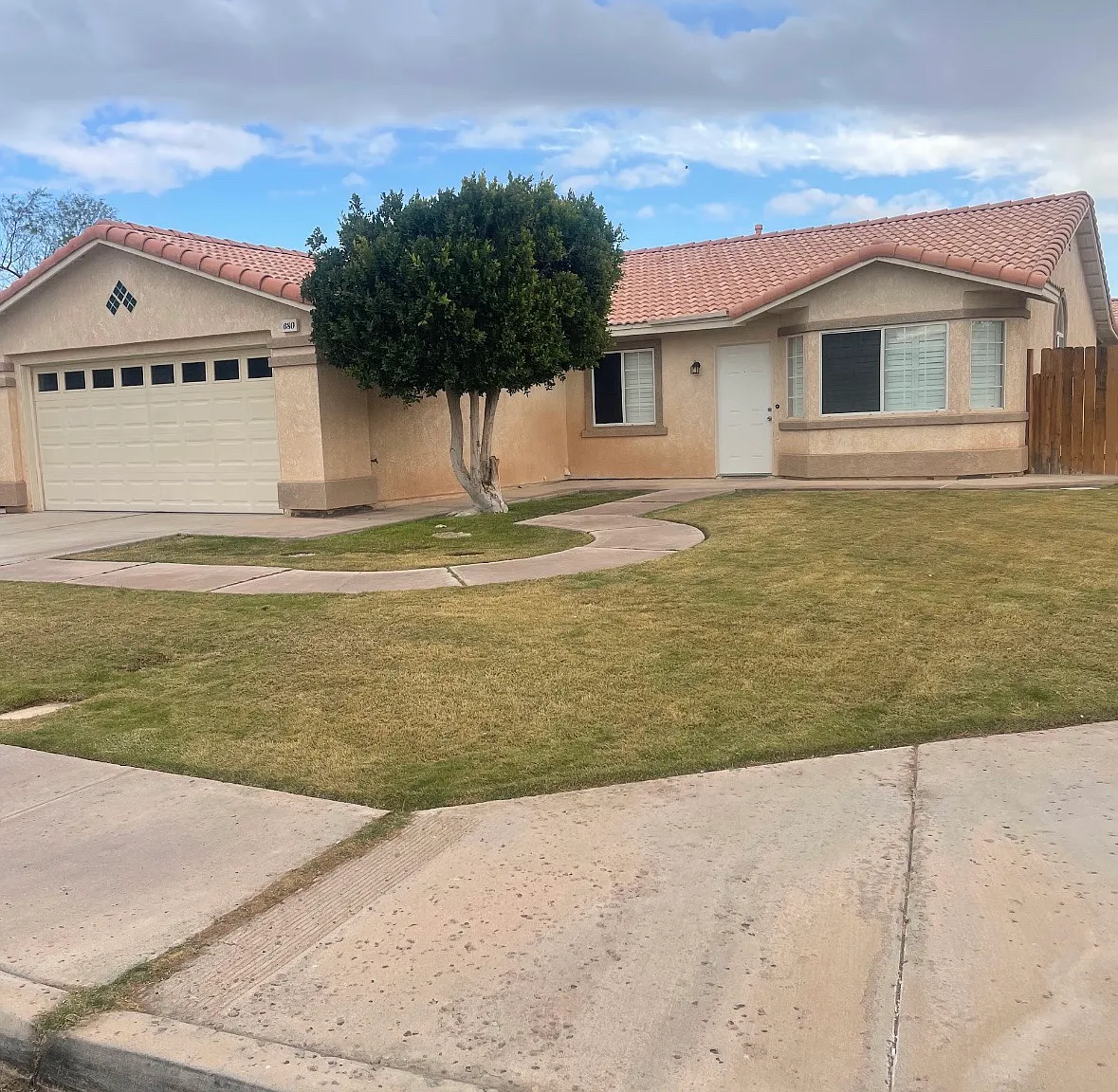 4 bed, 1639 sqft, $2,650 — Photo 1