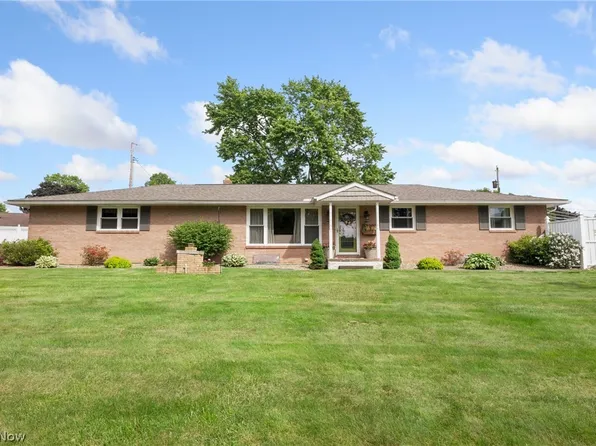5300 Glenhaven Ave, Louisville, OH 44641