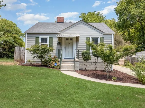 2002 Colonial Ave, Greensboro, NC 27408