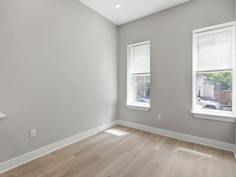 856 N 19th St #1 — Photo 5