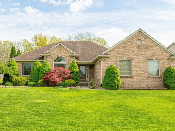 26589 Hawthorne Blvd, Flat Rock, MI 48134