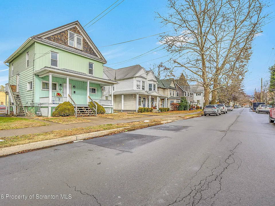266 Rutter Ave #2