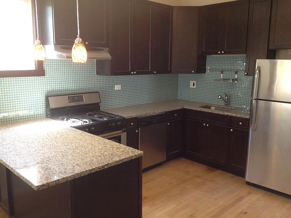 1st image of 3405 W Dickens Ave Floor 2