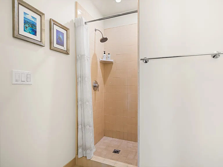 1081 Pine St #301 — Photo 46