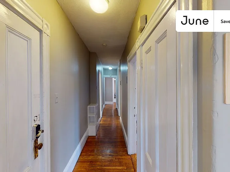 76 Easton St — Photo 8