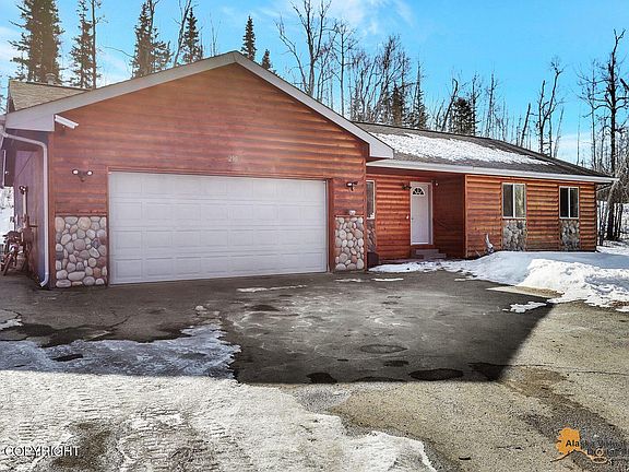 3rd image of 290 E Lochcarron Dr