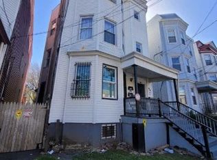 94 11th Ave, Newark, NJ 07107