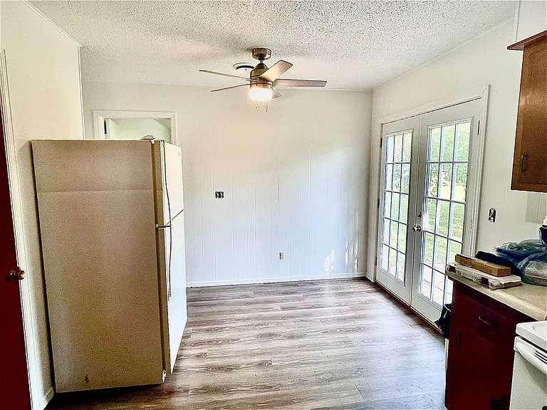 2115 W Emma Ave — Photo 10
