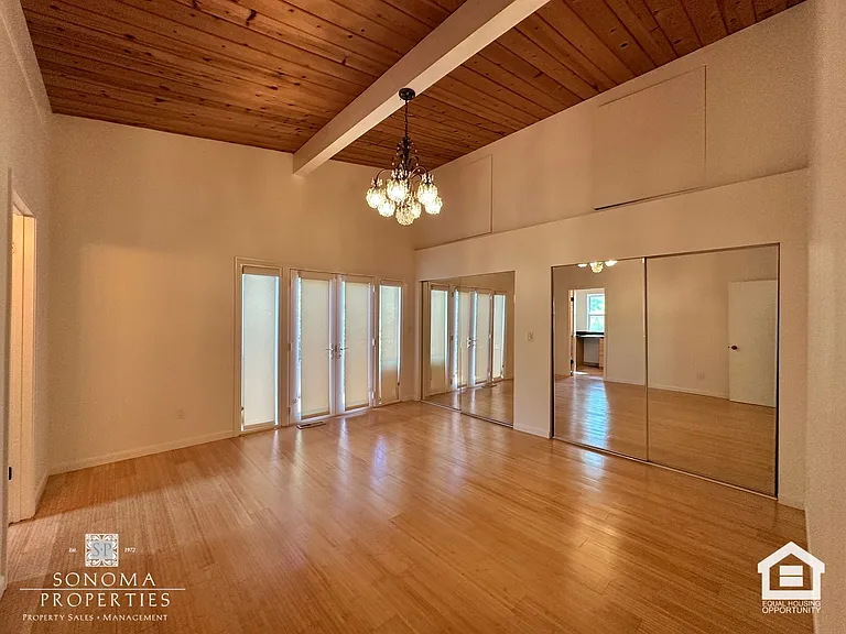 417 Brazil St — Photo 11