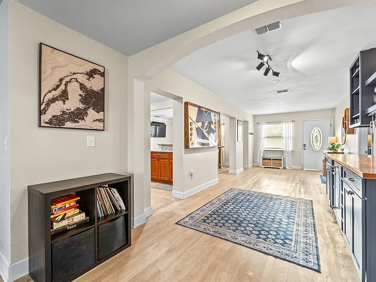 5120 Aragon Way S — Photo 22