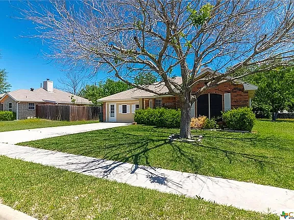 2606 Marlin Dr — Photo 6