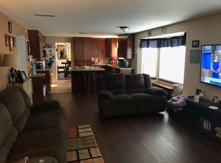 1213 13th St SW, Puyallup, WA 98371