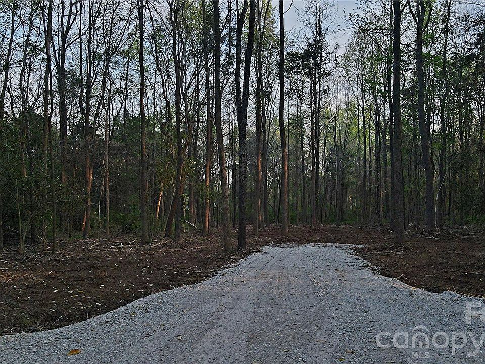 1st image of 3575 Travis Ln NW