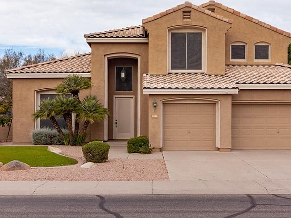 2nd image of 1816 W Canary Way