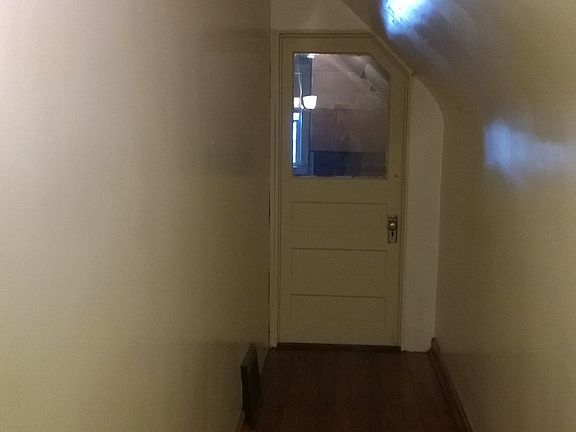 4th image of 3982 E 52nd St