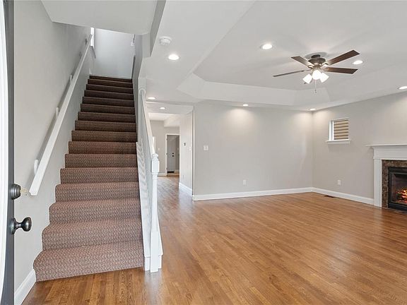 5th image of 4218 Delmar Blvd