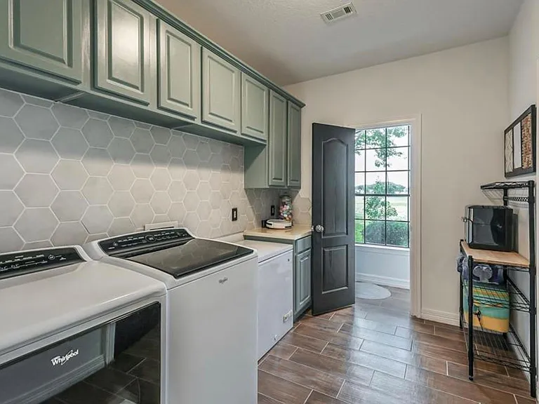 7630 Savannah Plantation Dr — Photo 15