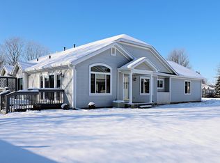 253 Aberdeen Ct, Flushing, MI 48433