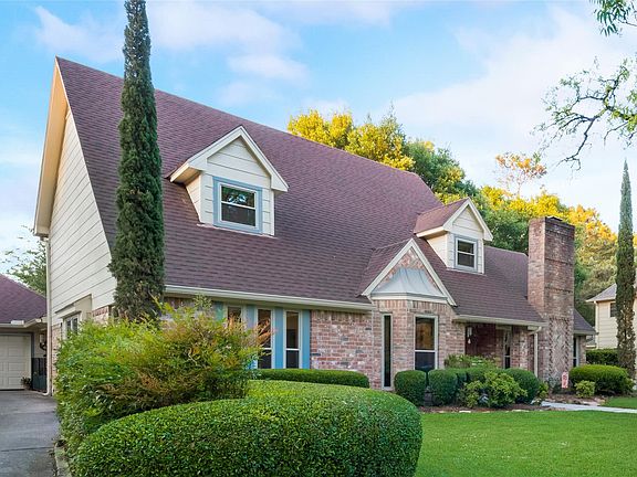 3rd image of 12802 Cloverwood Dr