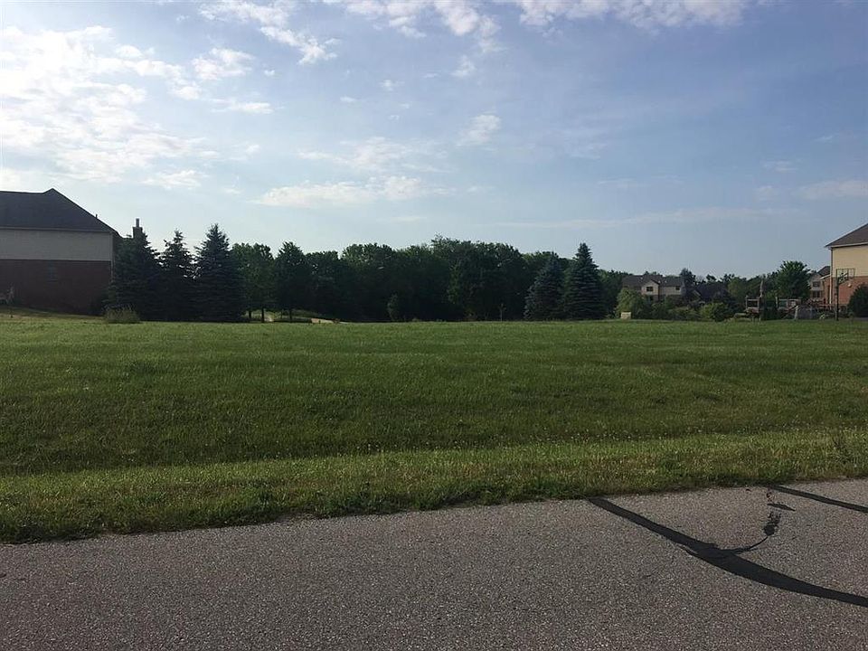 2nd image of 9029 McKendry Dr