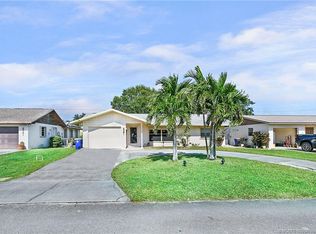 2351 SE Jackson St, Stuart, FL 34997
