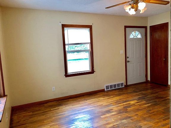 2nd image of 1325 N McKaig Ave