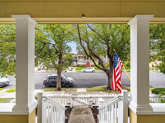 3rd image of 160 W H Street