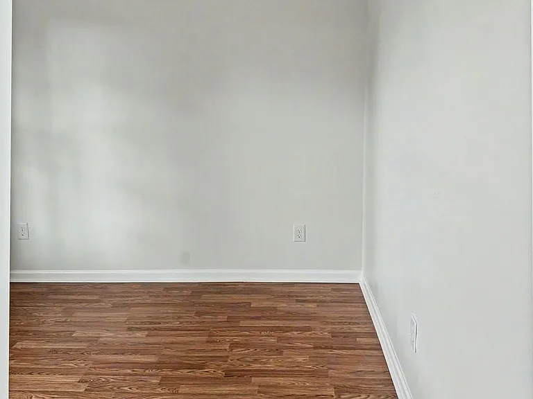 3248 Chandler St — Photo 11
