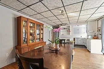 10 Salford St #1 — Photo 9