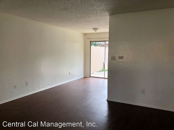 3rd image of 5103 Appleblossom Dr APT 2