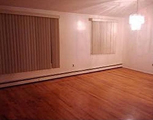 1st image of 224 E 52nd St APT 2