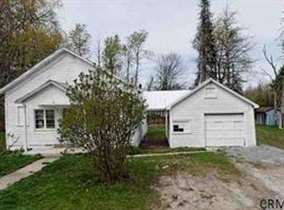 107 Old State Rd, Broadalbin, NY 12025
