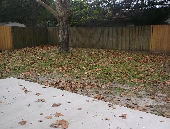 3rd image of 521 Valderia Dr