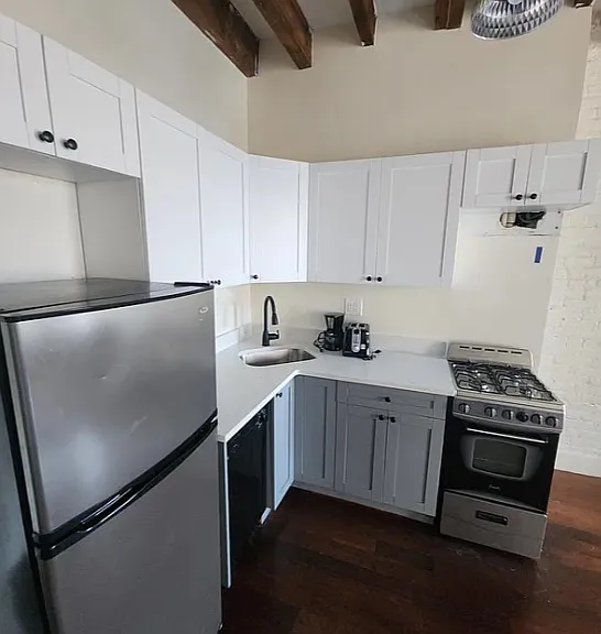 967 Columbus Ave #5 — Photo 5