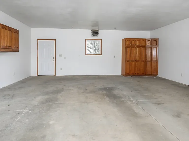 1303 Custer Dr — Photo 9