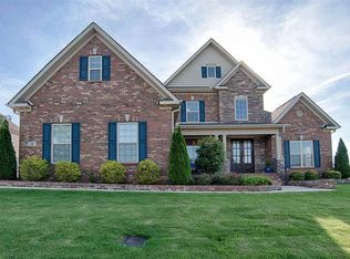 4 Forest Meadow Blvd SW, Huntsville, AL 35824