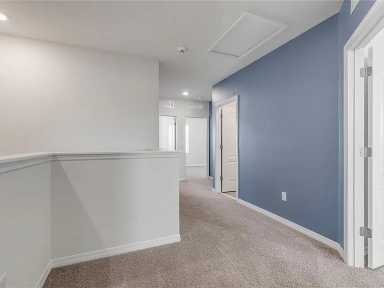 2725 Silver Canoe Dr — Photo 17