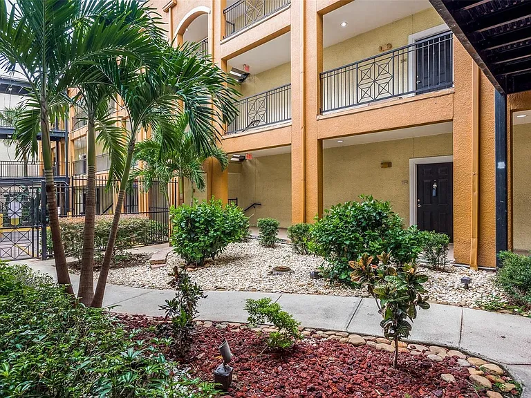 1810 E Palm Ave #7104 — Photo 9