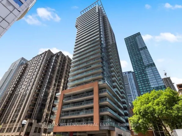 8 Mercer St #2309, Toronto, ON M5V 0C4