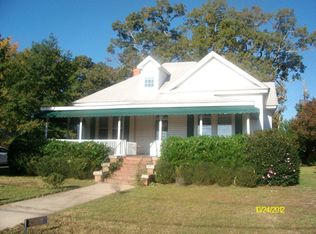 405 N Frederick St, Wrens, GA 30833