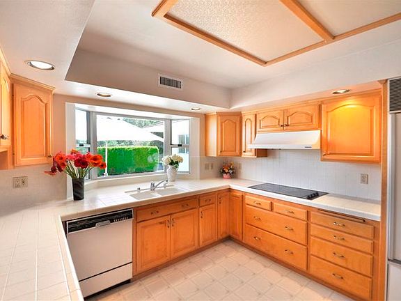 3rd image of 4541 Camino Molinero