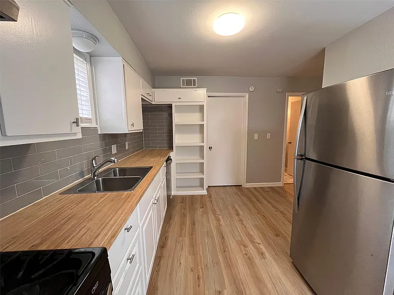 8802 Little Walnut Dr #A — Photo 5