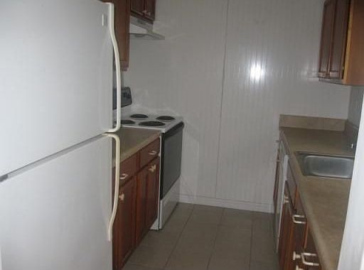 2nd image of 1588 Brady Dr