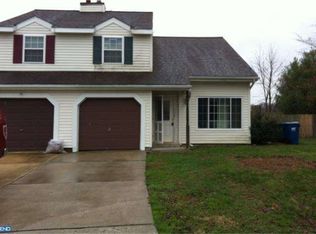 2 Danville Ct, New Castle, DE 19720
