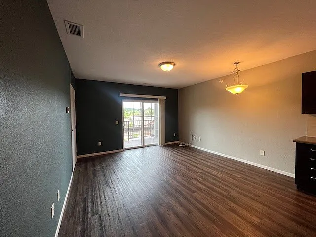3950 Fairway Hills Dr #105 — Photo 9