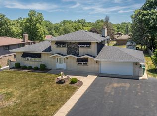 14055 S Parker Rd, Homer Glen, IL 60491