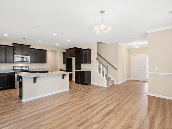 8707 Revival Rd, Charleston, SC 29420