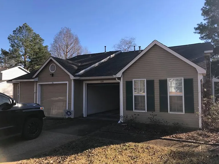 118 Glen Hollow Dr — Photo 1