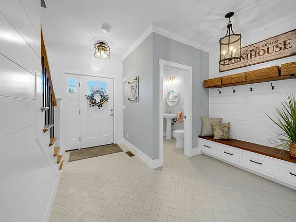 4th image of 62 Seven Sister Rd