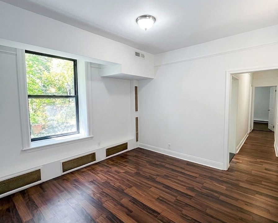 1st image of 544 W 157th St #1B